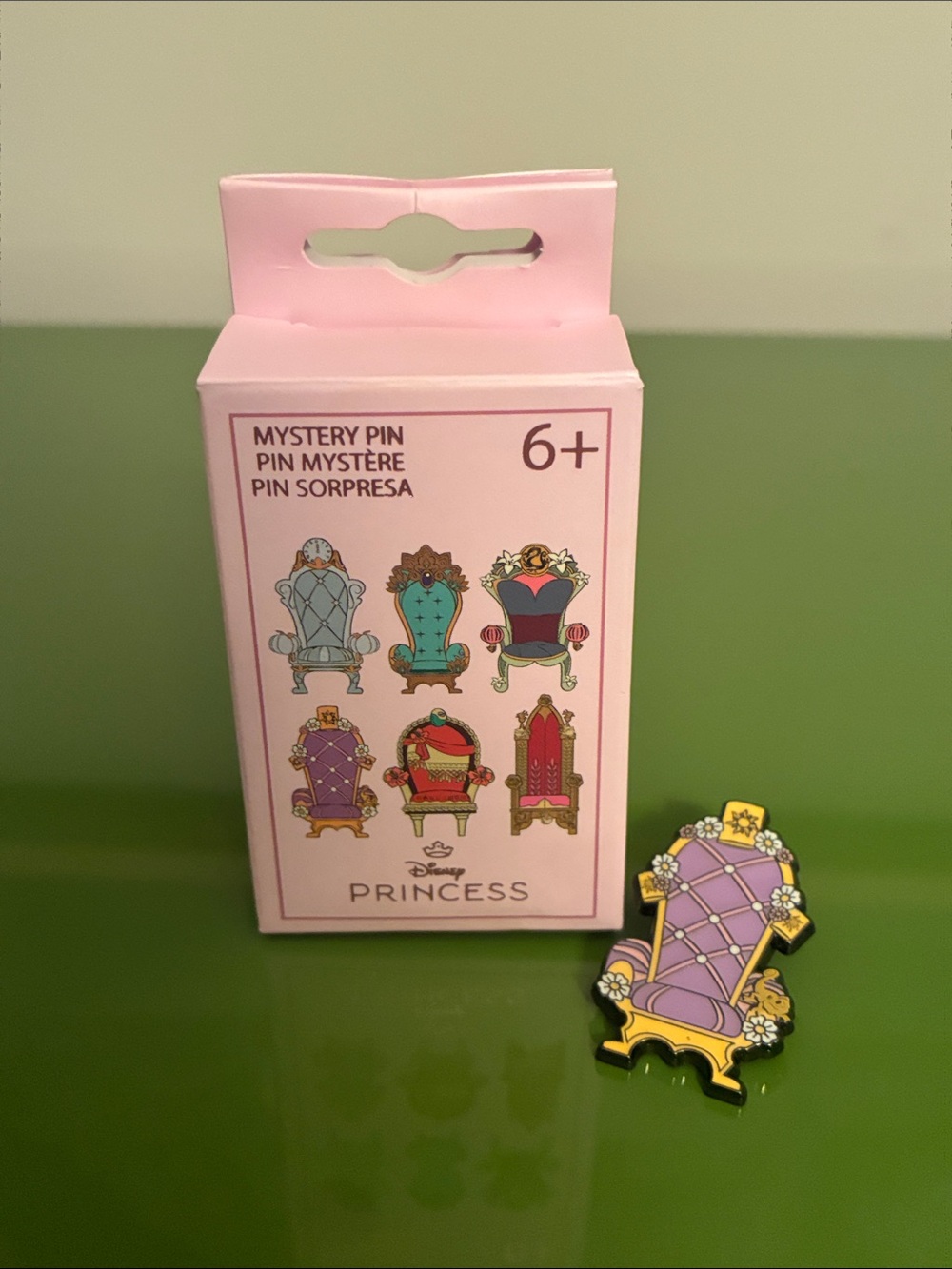 Disney Princess Rapunzel Throne Pin